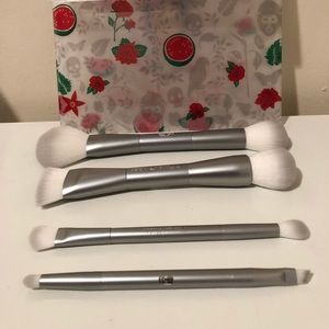 Frida Kahlo Dual Ended 4 pc Brush Set and Case